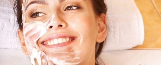 3 Anti-Aging Skincare Tricks