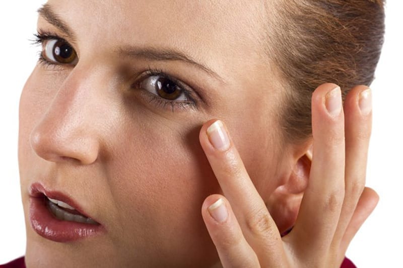 How to Eliminate Puffy Eyes Instantly